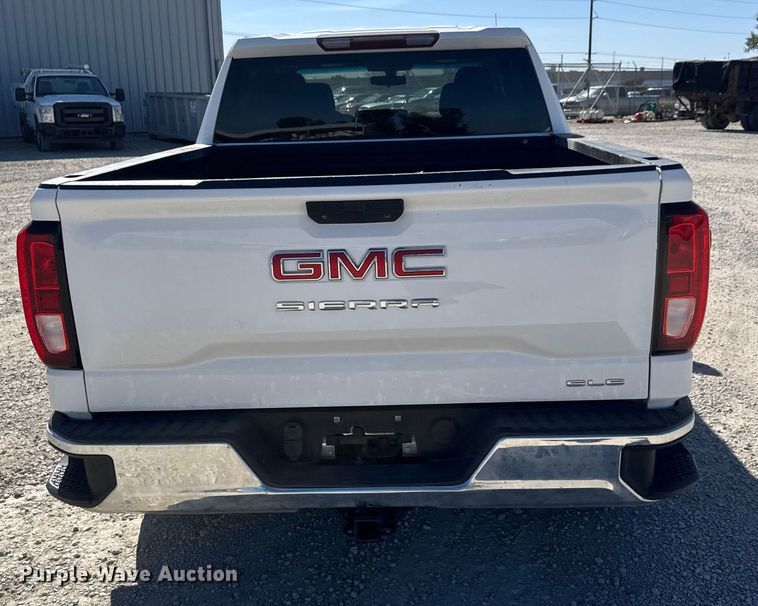 image for item EM8476 2020 GMC Sierra 1500 Crew Cab pickup truck