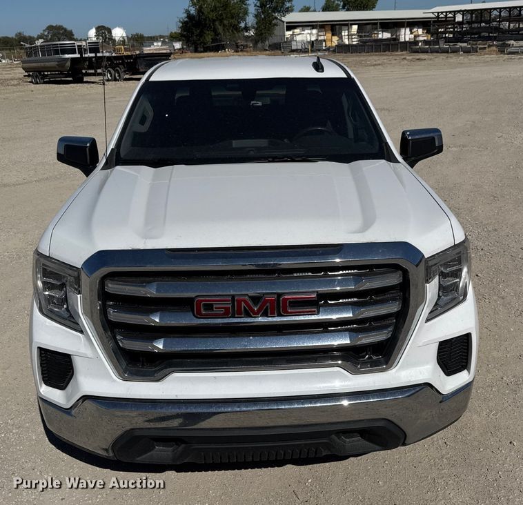image for item EM8476 2020 GMC Sierra 1500 Crew Cab pickup truck