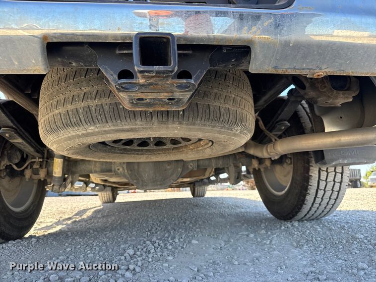 image for item EM8476 2020 GMC Sierra 1500 Crew Cab pickup truck