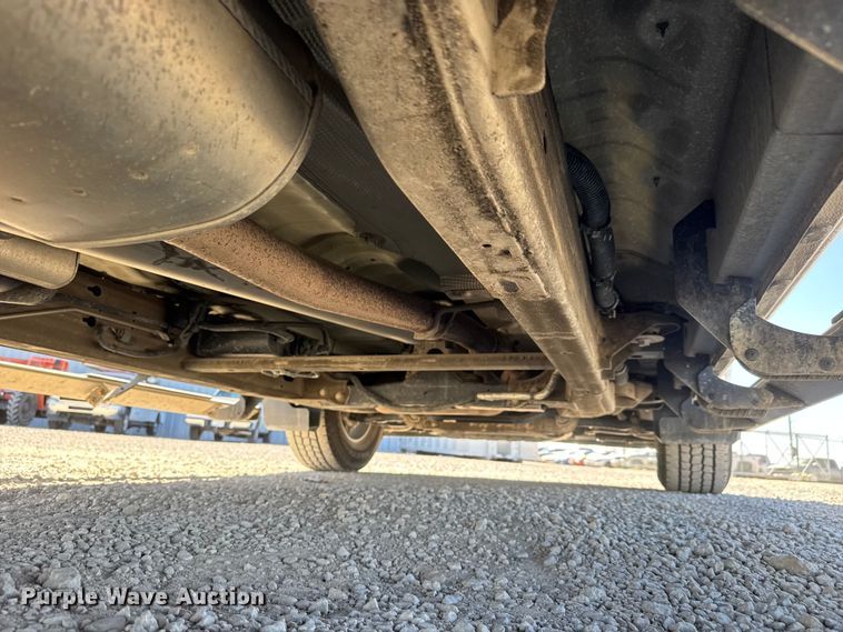 image for item EM8476 2020 GMC Sierra 1500 Crew Cab pickup truck