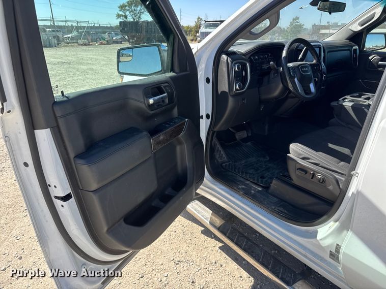 image for item EM8476 2020 GMC Sierra 1500 Crew Cab pickup truck