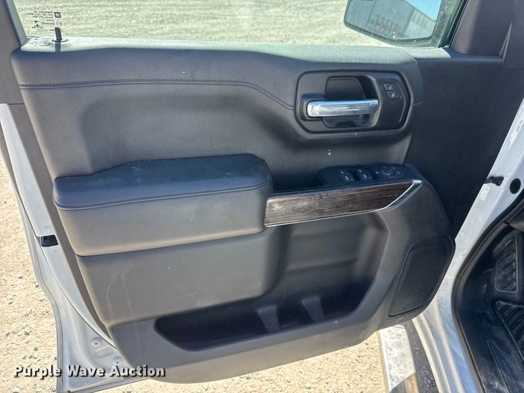 image for item EM8476 2020 GMC Sierra 1500 Crew Cab pickup truck