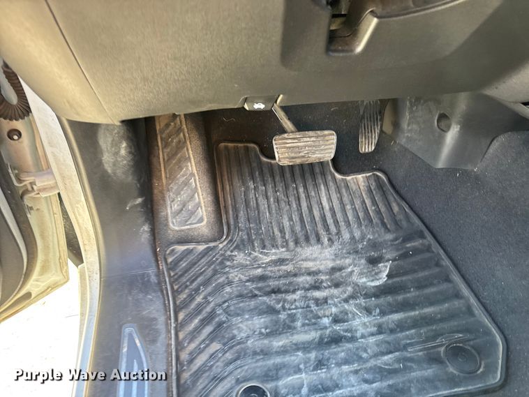 image for item EM8476 2020 GMC Sierra 1500 Crew Cab pickup truck