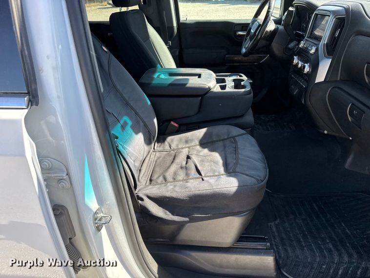 image for item EM8476 2020 GMC Sierra 1500 Crew Cab pickup truck