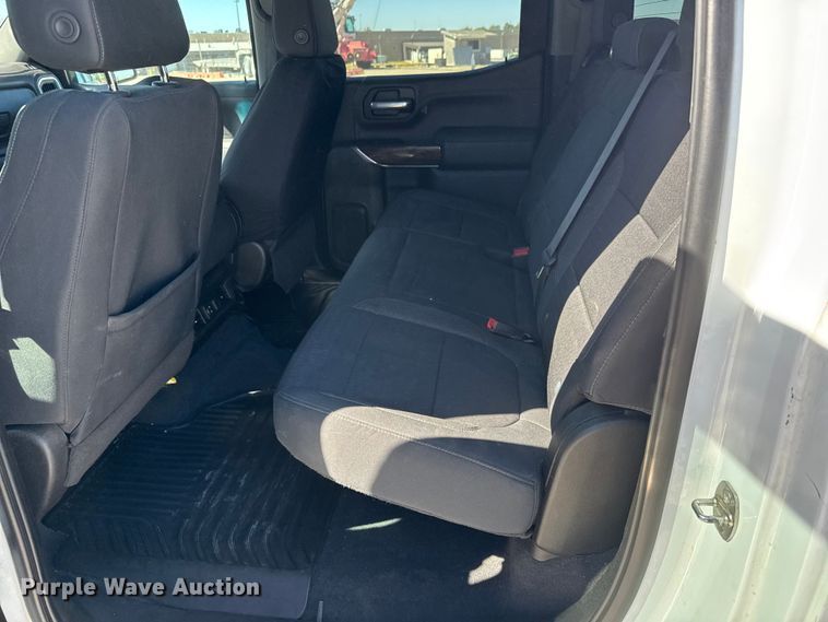 image for item EM8476 2020 GMC Sierra 1500 Crew Cab pickup truck