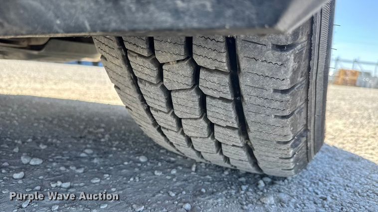 image for item EM8476 2020 GMC Sierra 1500 Crew Cab pickup truck