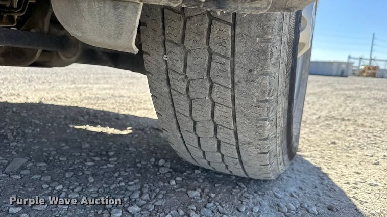 image for item EM8477 2014 Chevrolet Silverado 2500HD Crew Cab utility bed pickup truck