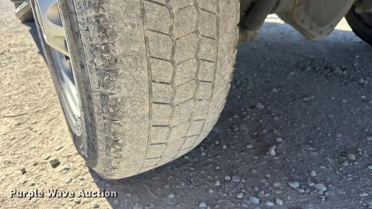 image for item EM8477 2014 Chevrolet Silverado 2500HD Crew Cab utility bed pickup truck