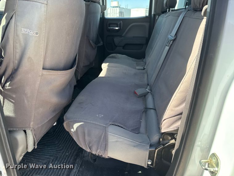 image for item EM8478 2015 Chevrolet Silverado 2500HD Double Cab utility bed pickup truck