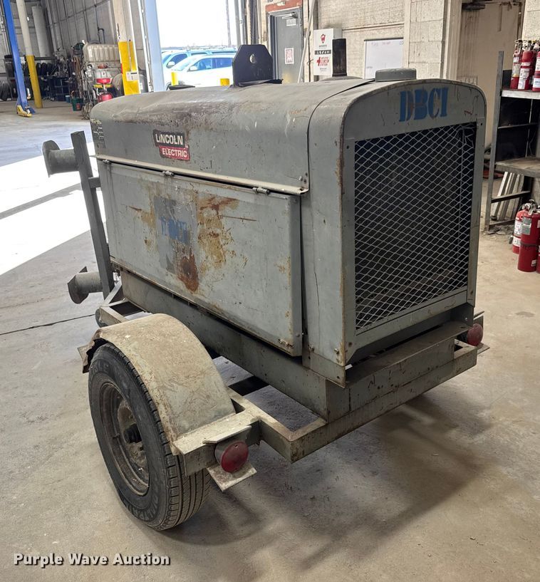 image for item EM8480 Lincoln Electric Shield-Arc SA-250 welder/generator