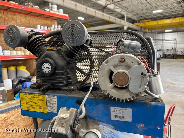 image for item EM8481 (3) air compressors