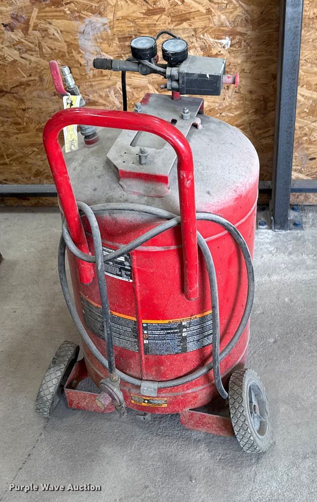 image for item EM8481 (3) air compressors