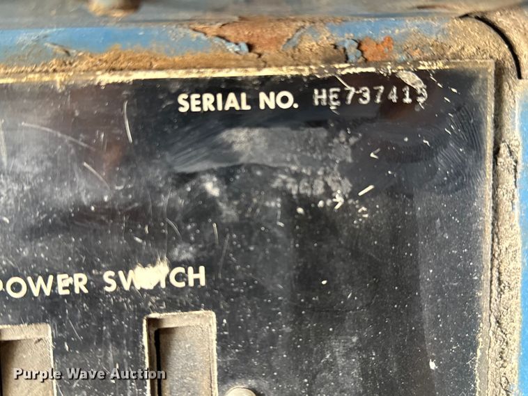 image for item EM8482 Miller SRH-303 welder