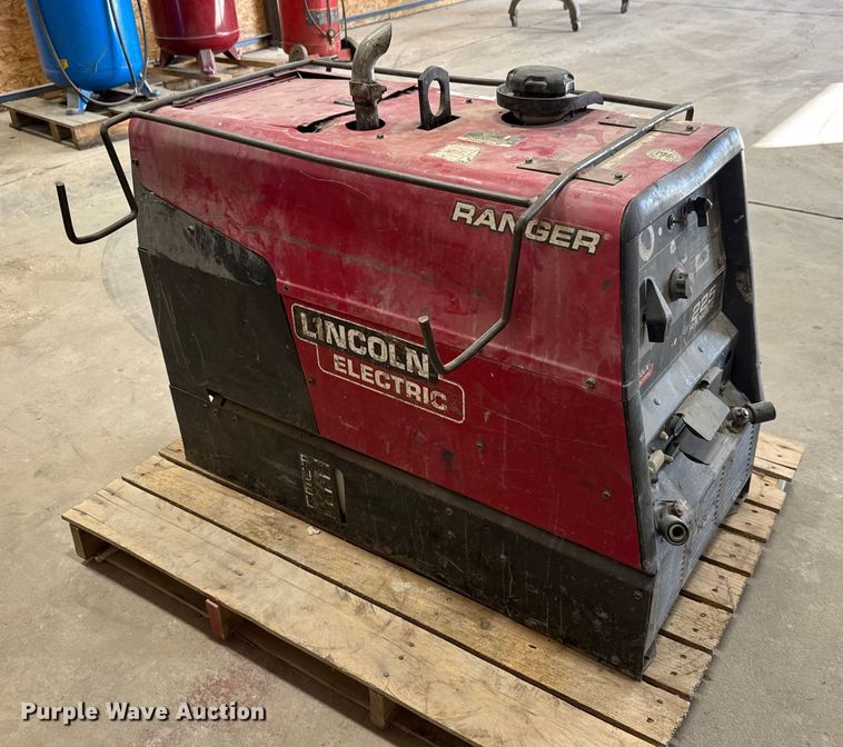 image for item EM8483 Lincoln Electric 225 Ranger welder/generator