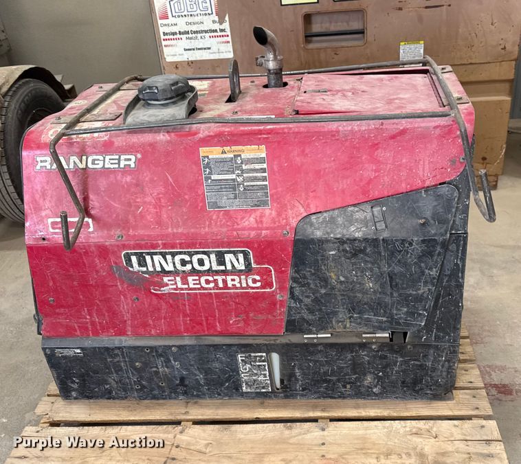 image for item EM8483 Lincoln Electric 225 Ranger welder/generator