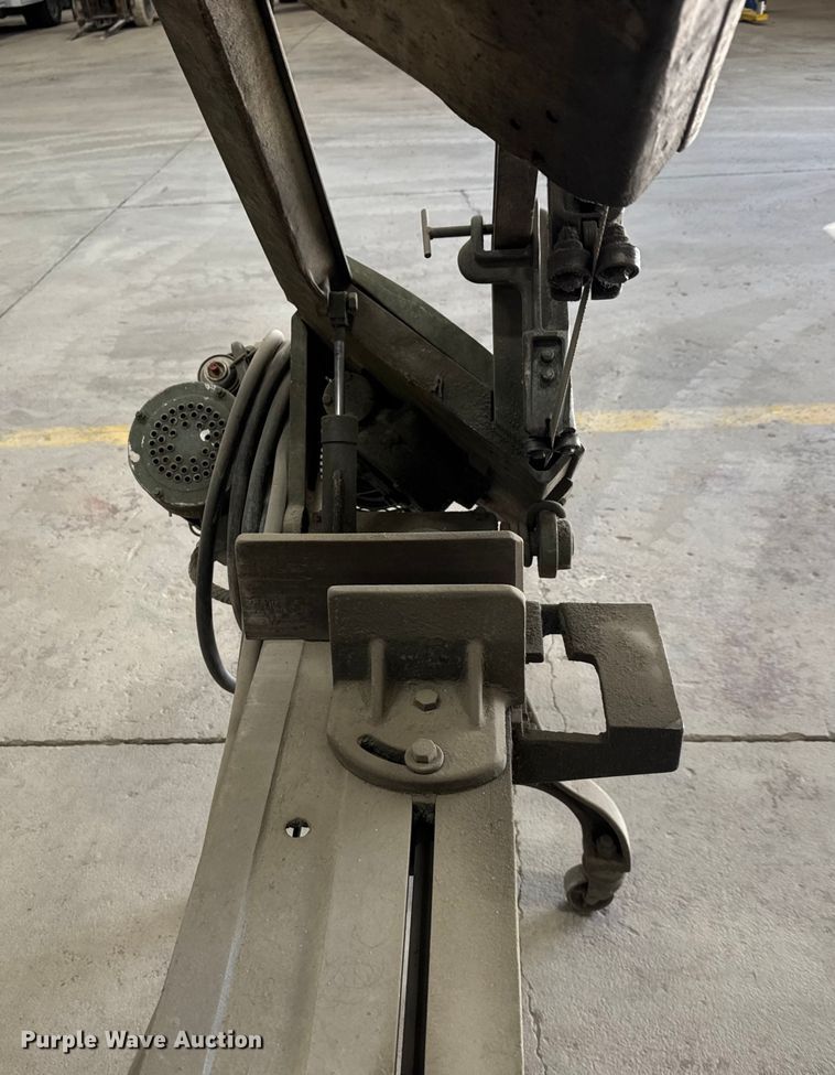 image for item EM8484 Kalamazoo P46 metal band saw