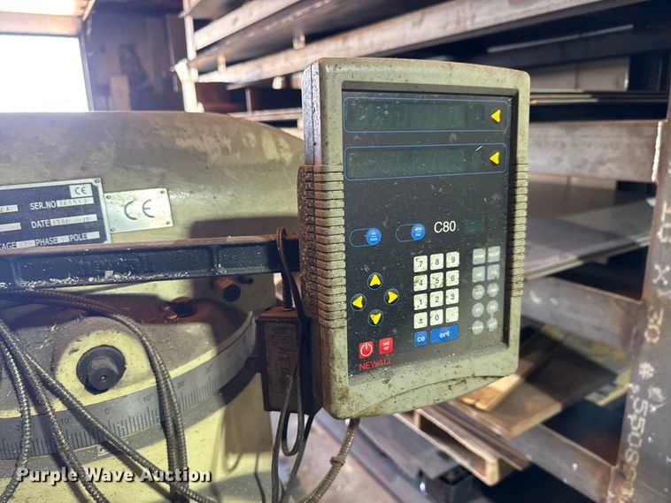 image for item EM8487 2006 CE X6323A milling machine