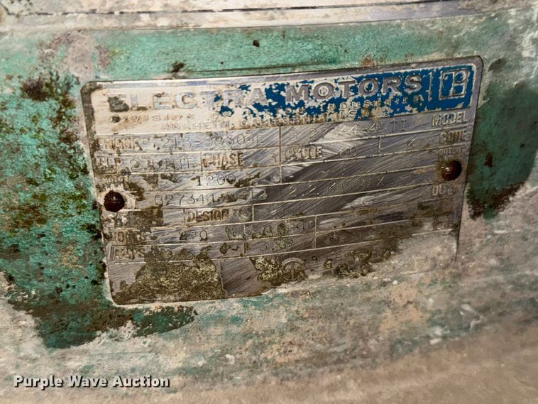 image for item EM8487 2006 CE X6323A milling machine