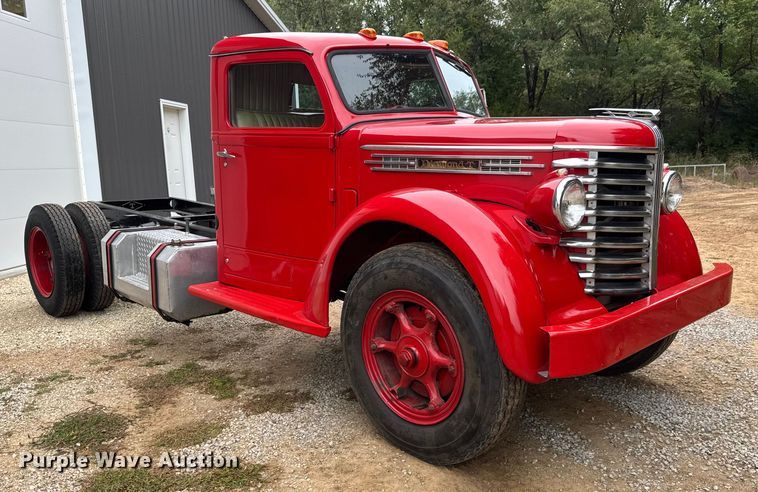 image for item EM8494 1938 Diamond T 306H truck cab and chassis