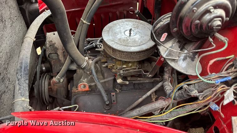 image for item EM8494 1938 Diamond T 306H truck cab and chassis