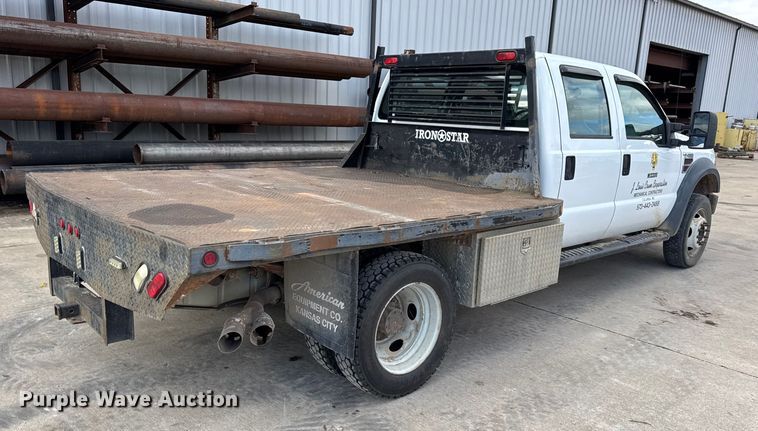 image for item EN0637 2008 Ford F450 Super Duty Crew Cab flatbed truck