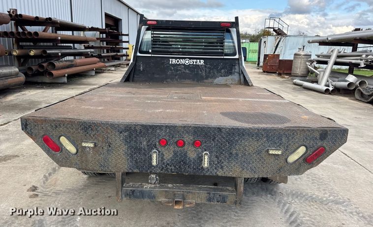 image for item EN0637 2008 Ford F450 Super Duty Crew Cab flatbed truck
