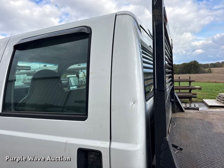 image for item EN0637 2008 Ford F450 Super Duty Crew Cab flatbed truck