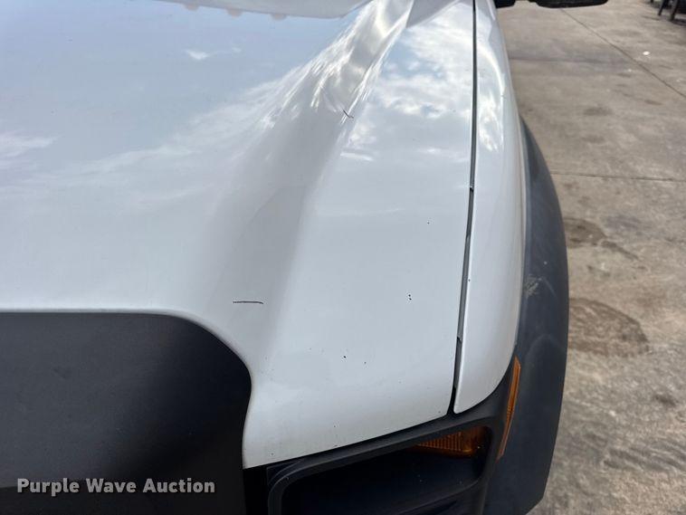 image for item EN0637 2008 Ford F450 Super Duty Crew Cab flatbed truck