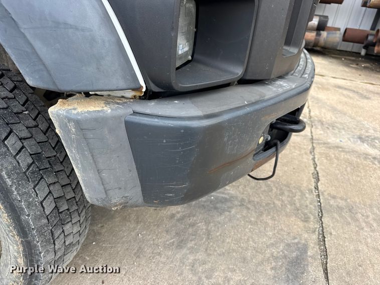 image for item EN0637 2008 Ford F450 Super Duty Crew Cab flatbed truck