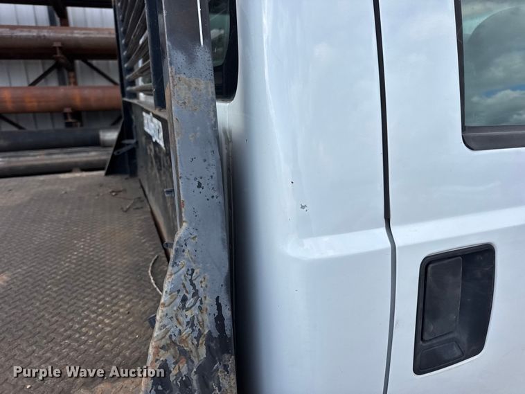 image for item EN0637 2008 Ford F450 Super Duty Crew Cab flatbed truck