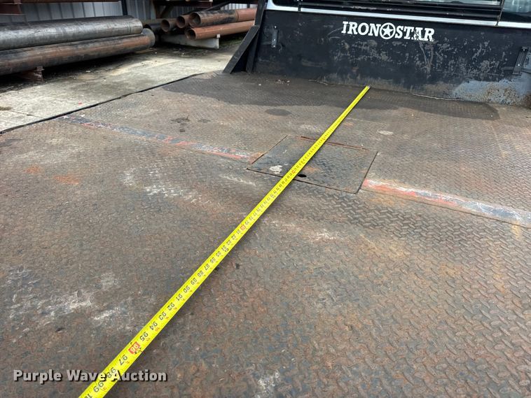 image for item EN0637 2008 Ford F450 Super Duty Crew Cab flatbed truck