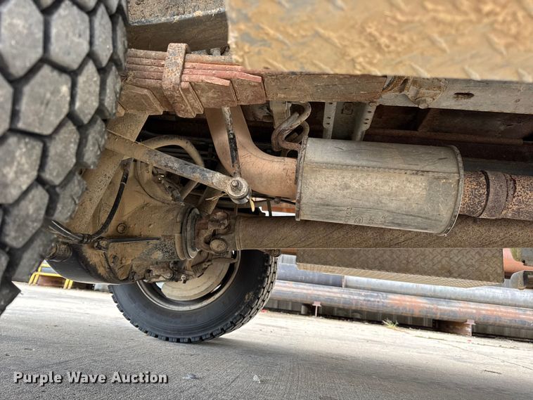 image for item EN0637 2008 Ford F450 Super Duty Crew Cab flatbed truck