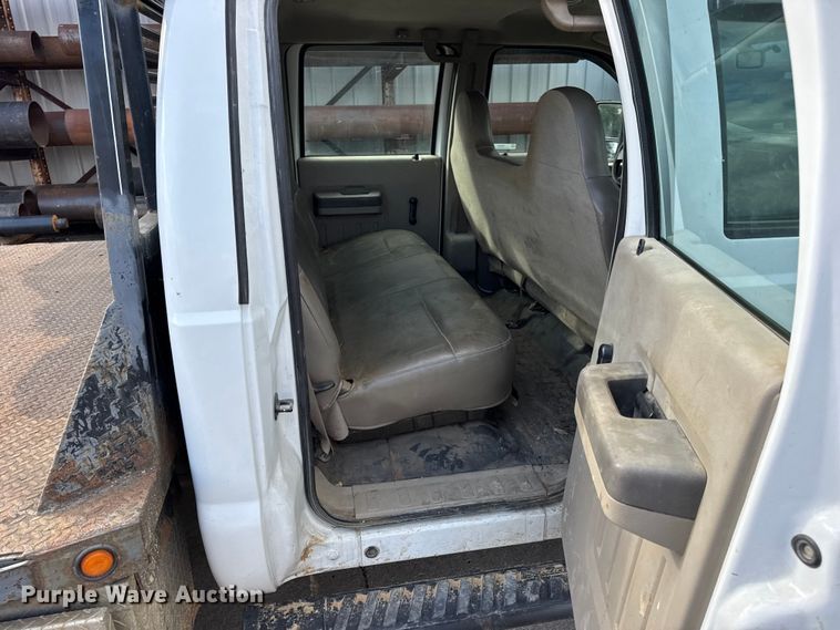 image for item EN0637 2008 Ford F450 Super Duty Crew Cab flatbed truck