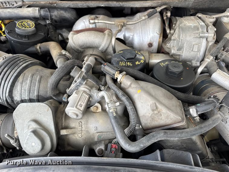 image for item EN0637 2008 Ford F450 Super Duty Crew Cab flatbed truck