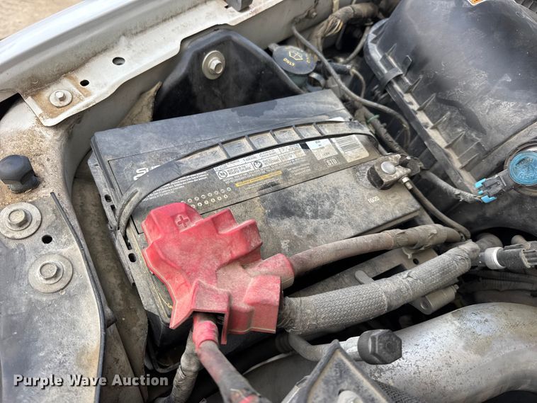 image for item EN0637 2008 Ford F450 Super Duty Crew Cab flatbed truck