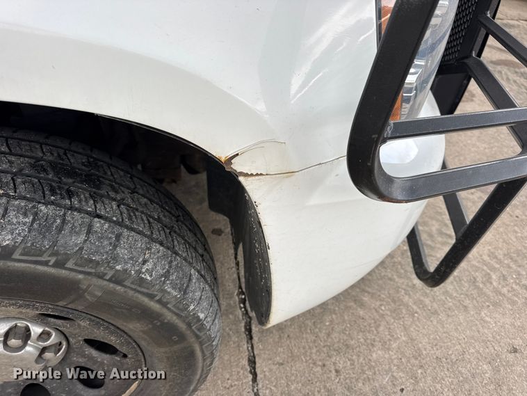 image for item EN0638 2011 Chevrolet Tahoe Police SUV