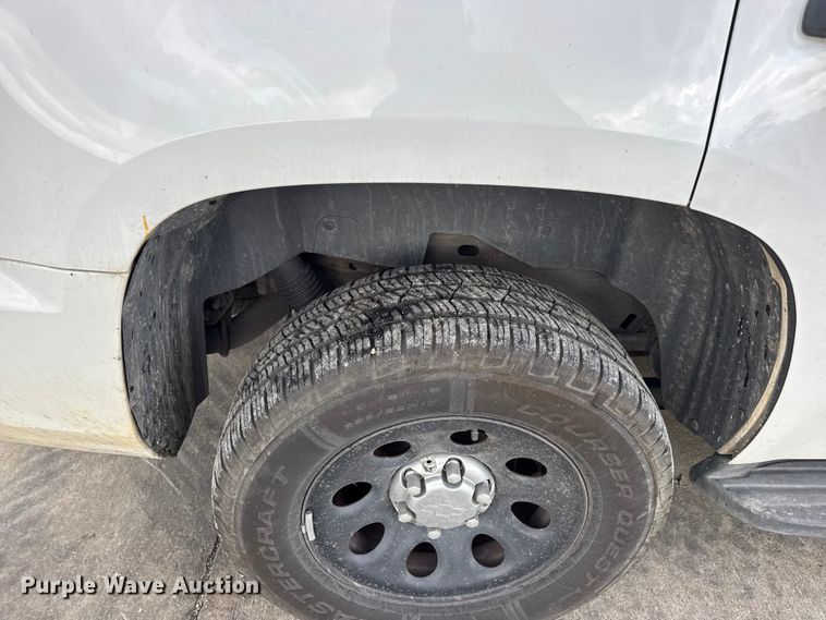 image for item EN0638 2011 Chevrolet Tahoe Police SUV