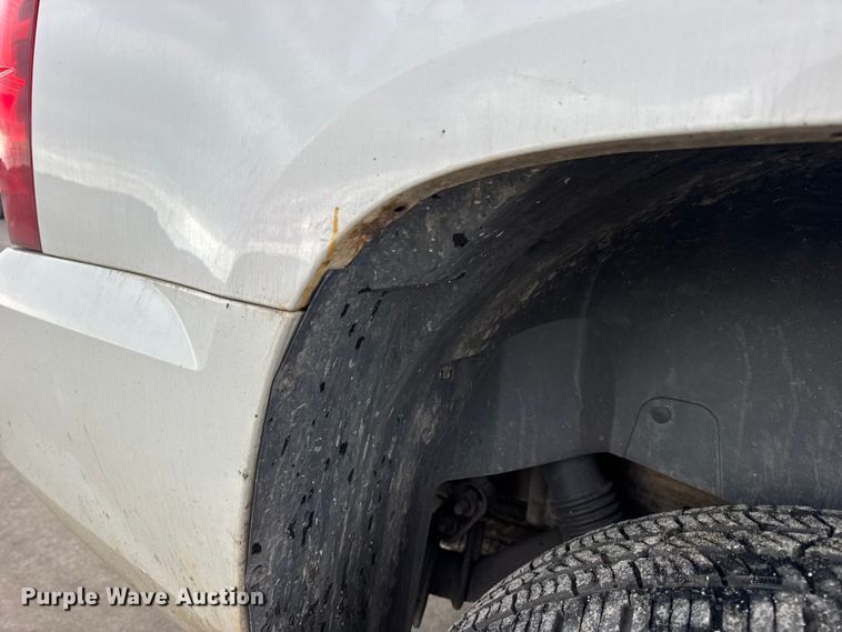 image for item EN0638 2011 Chevrolet Tahoe Police SUV