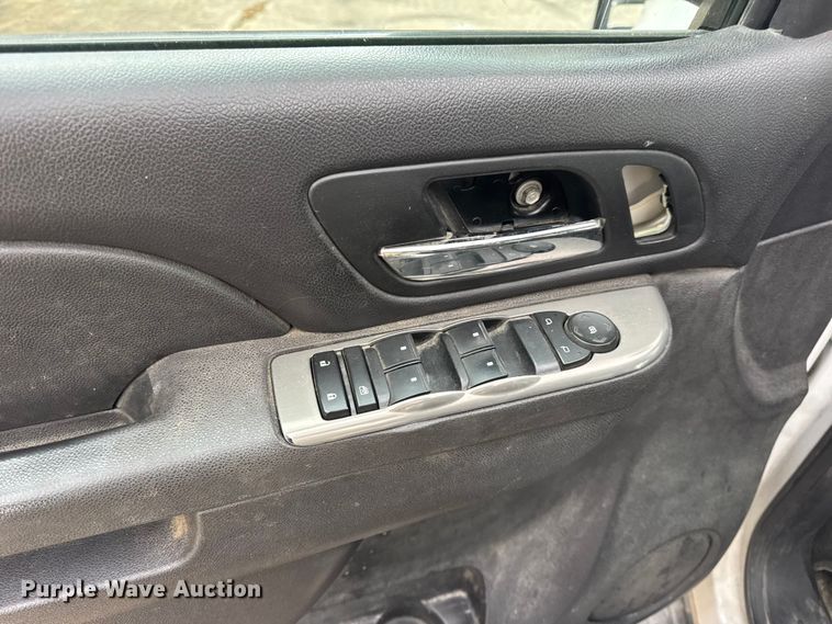 image for item EN0638 2011 Chevrolet Tahoe Police SUV