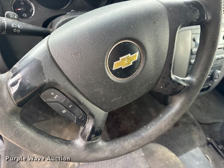 image for item EN0638 2011 Chevrolet Tahoe Police SUV