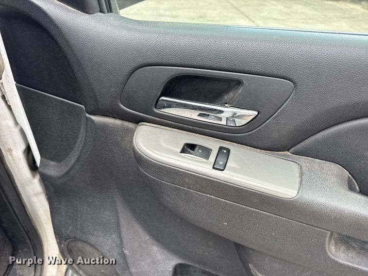 image for item EN0638 2011 Chevrolet Tahoe Police SUV