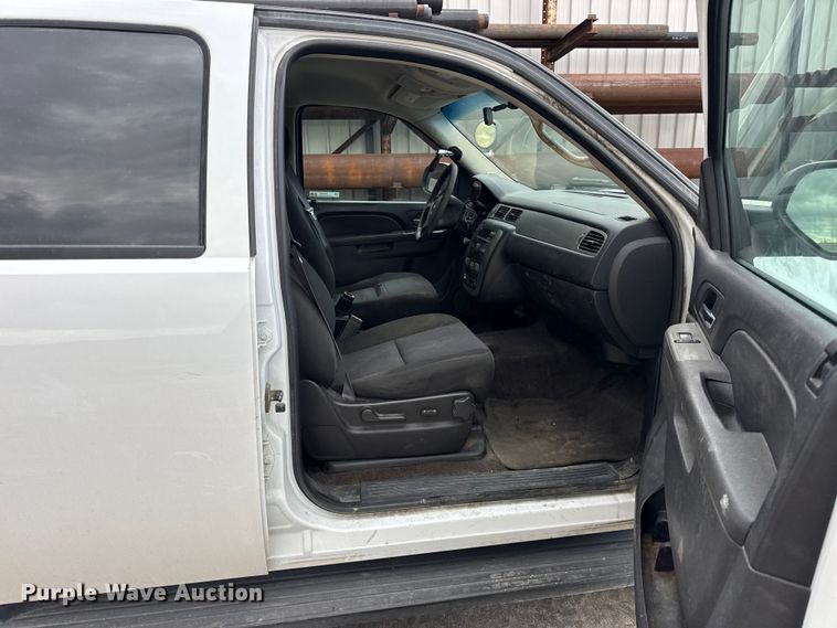 image for item EN0638 2011 Chevrolet Tahoe Police SUV