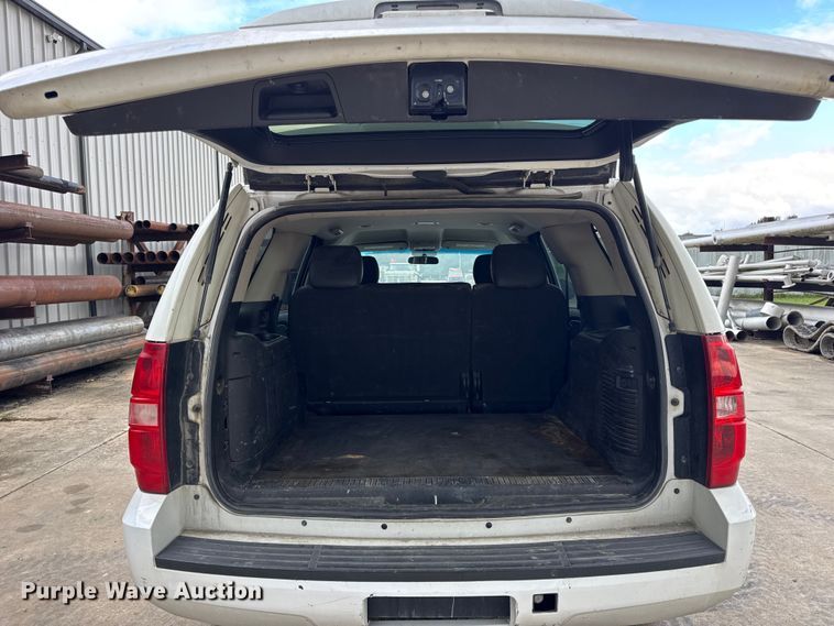 image for item EN0638 2011 Chevrolet Tahoe Police SUV