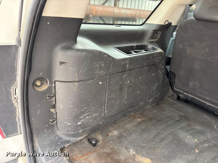 image for item EN0638 2011 Chevrolet Tahoe Police SUV