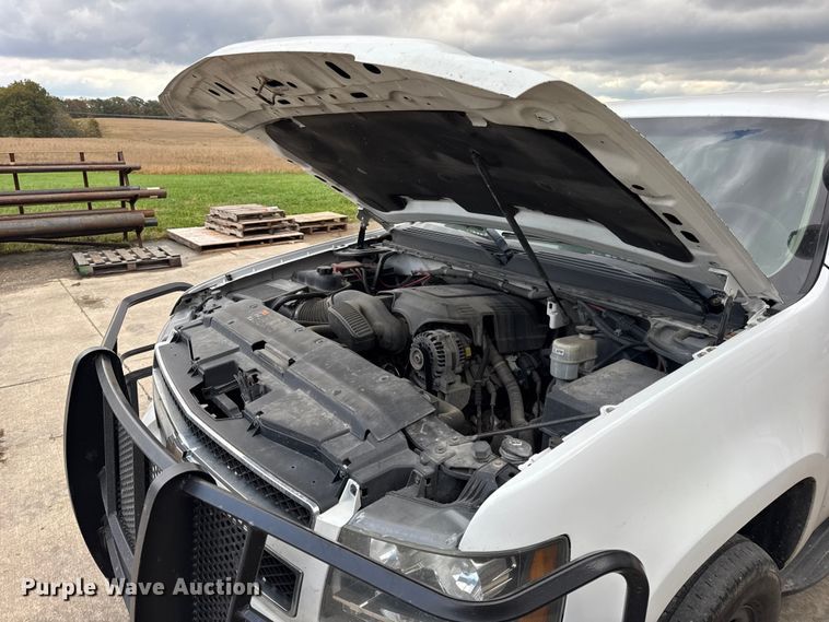 image for item EN0638 2011 Chevrolet Tahoe Police SUV