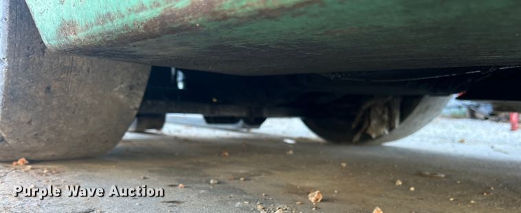 image for item EN5715 2001 Mitsubishi FGC25K forklift