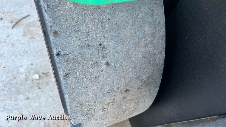 image for item EN5715 2001 Mitsubishi FGC25K forklift