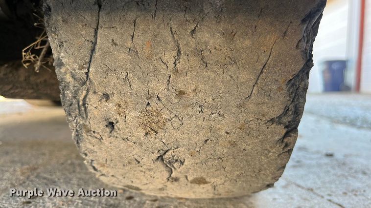 image for item EN5715 2001 Mitsubishi FGC25K forklift