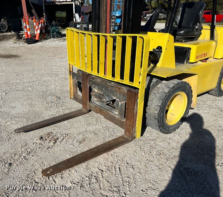 image for item EN5716 Hyster H90XLS forklift