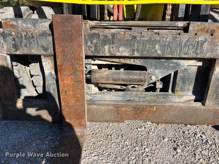 image for item EN5716 Hyster H90XLS forklift